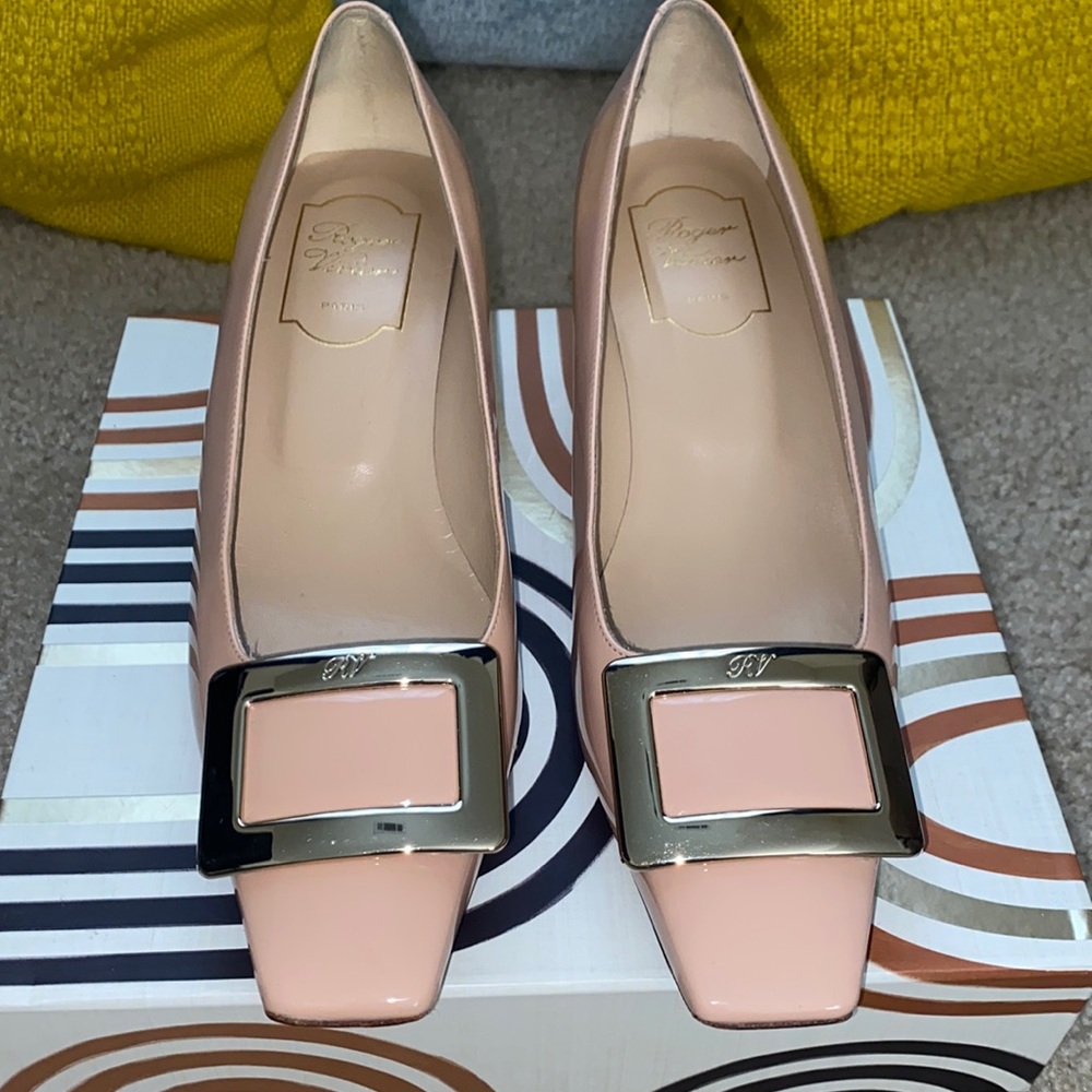 Roger Vivier Metal Buckle Pumps in Patent Leather.